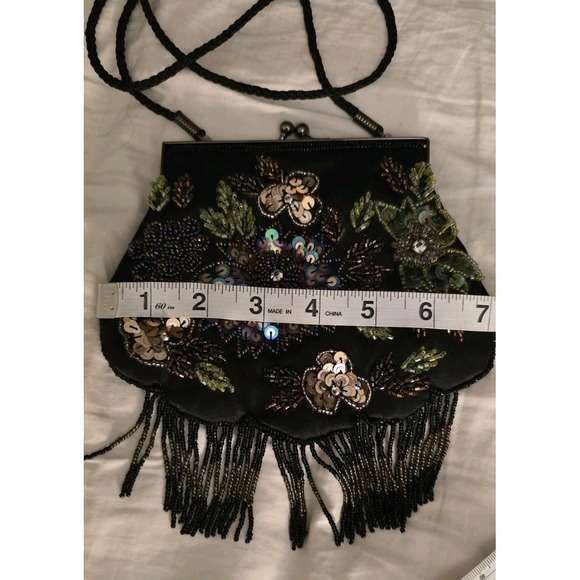 Black Sequin Bead Embellished Evening Bag Crossbody Purse Kiss Clasp 1 Pocket - Picture 2 of 5